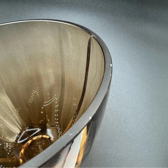 Mid-Century Modern Amber Brown Crystal Etched Glass Display or Fruit Bowl - Picture 11 of 12